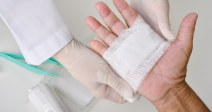 Wondgenezing fasen: Iedere fase van wondgenezing heeft een eigen belangrijke functie bij het herstellen en beschermen van de huid.