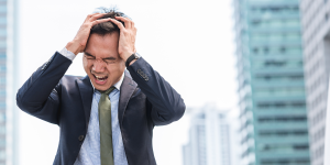 Het verminderen van langdurige stress kan helpen om stressgerelateerde huidklachten te beperken.