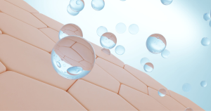 Regelmatig hydrateren na een melkzuur peeling is belangrijk om de huid rustig te laten herstellen.